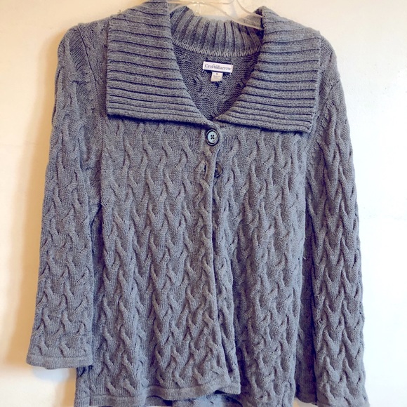 Sweater - Picture 1 of 1